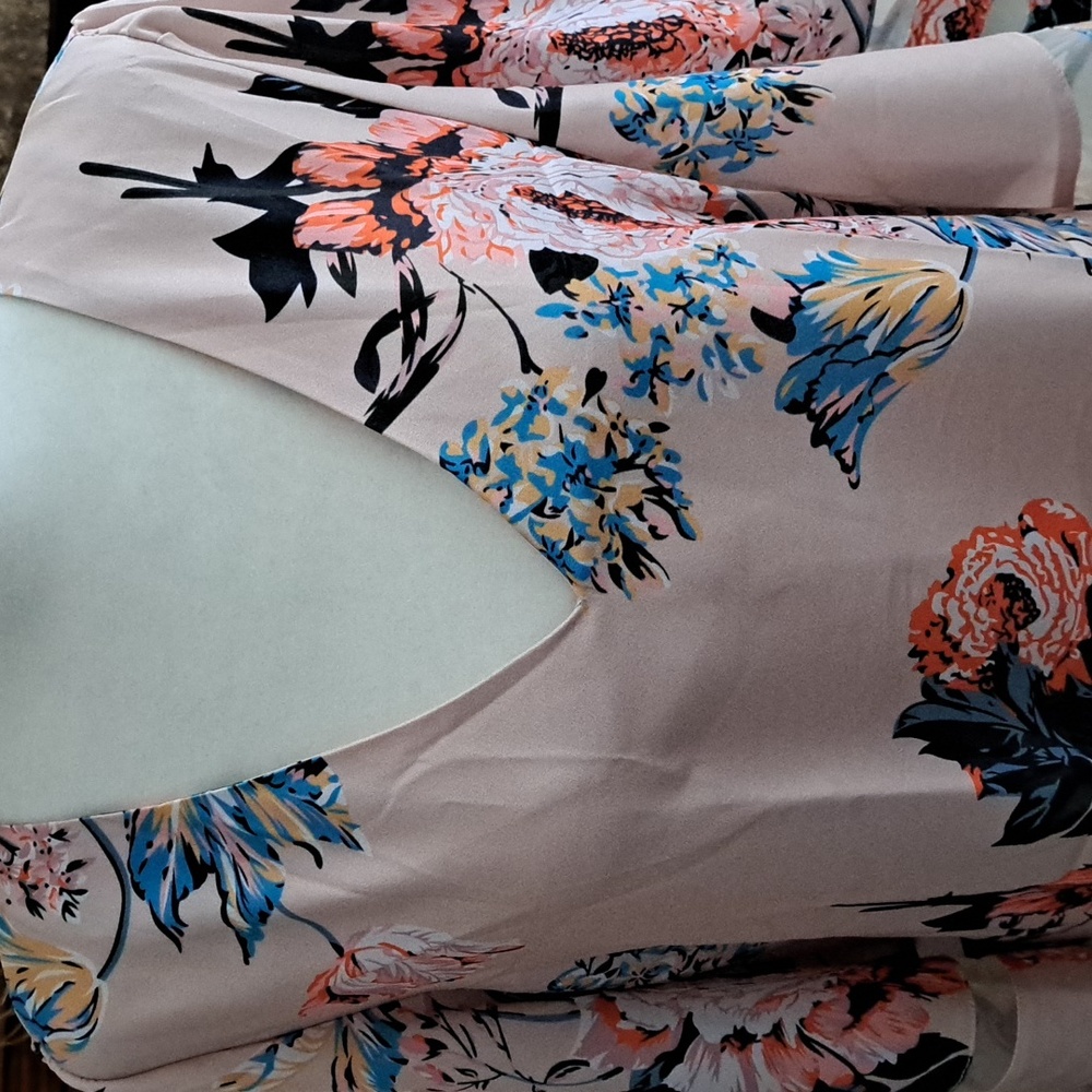 NWT kimonono style blouse